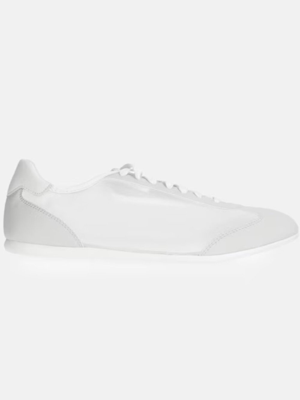 Scoop Women's Lace-Up Mesh Sneakers